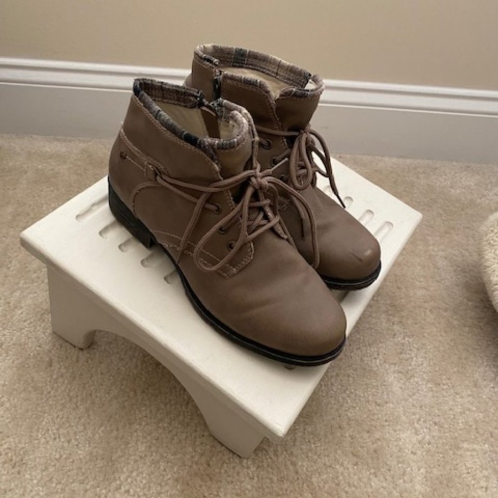 Tan Sparto Booties